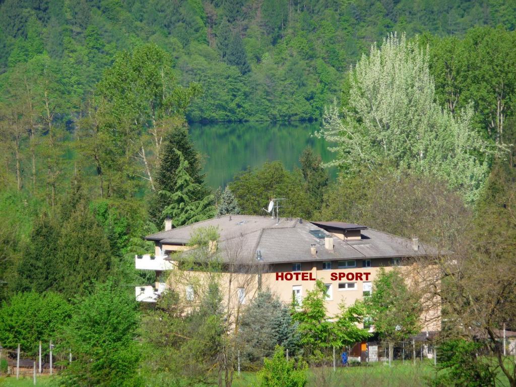 Garden House - Hotel Sport レーヴィコ・テルメ エクステリア 写真