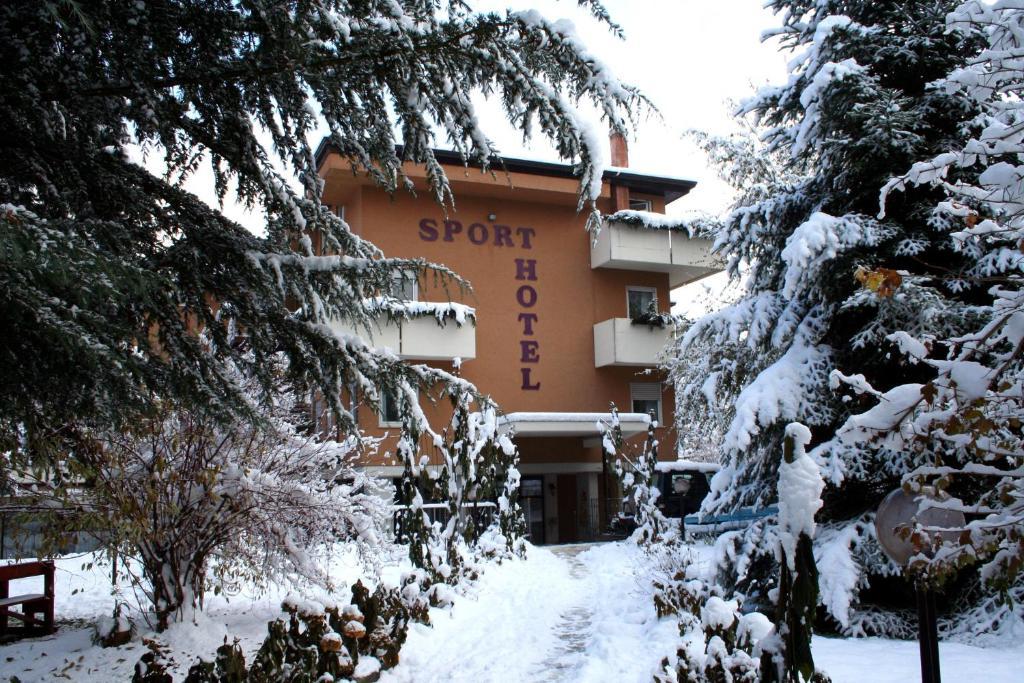 Garden House - Hotel Sport レーヴィコ・テルメ エクステリア 写真