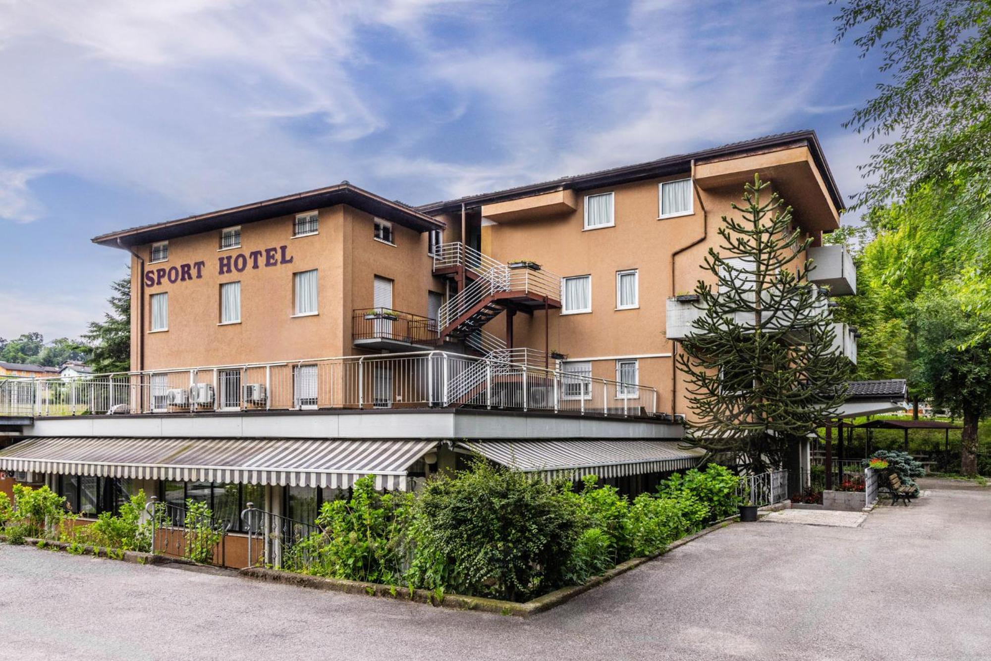 Garden House - Hotel Sport レーヴィコ・テルメ エクステリア 写真
